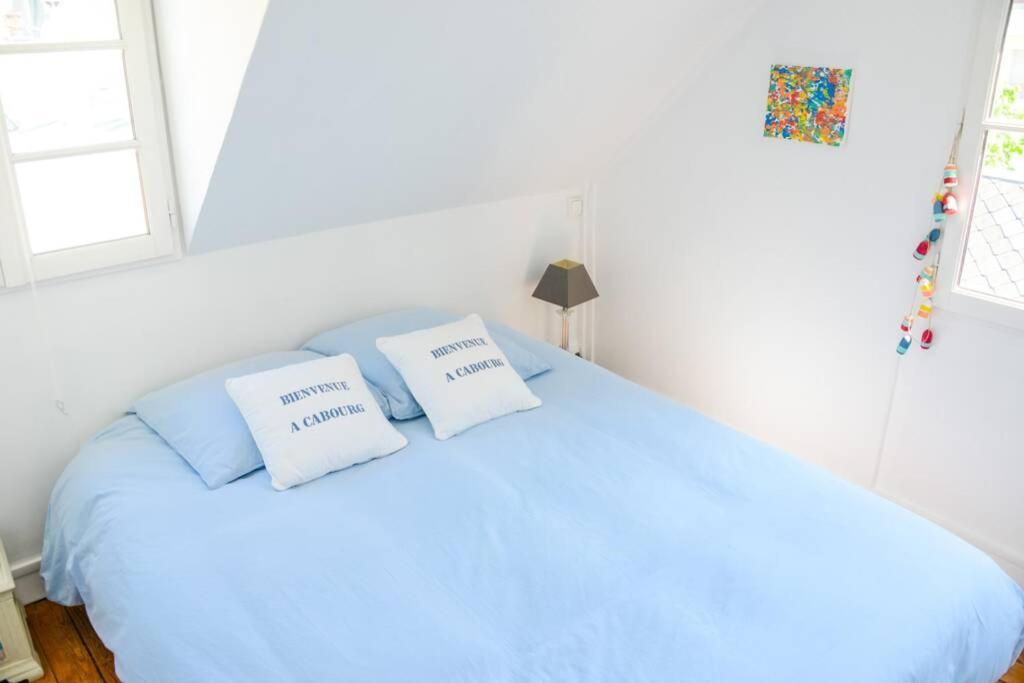 La Maison Bleue Cabourg Exterior photo