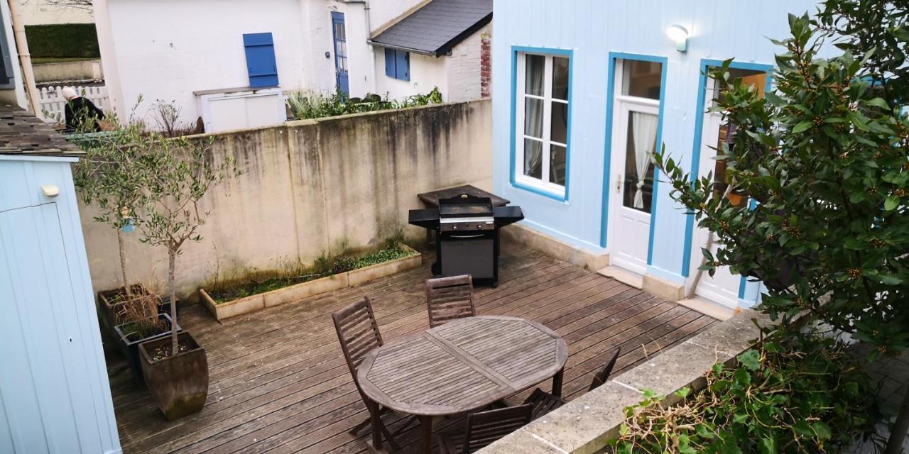 La Maison Bleue Cabourg Exterior photo